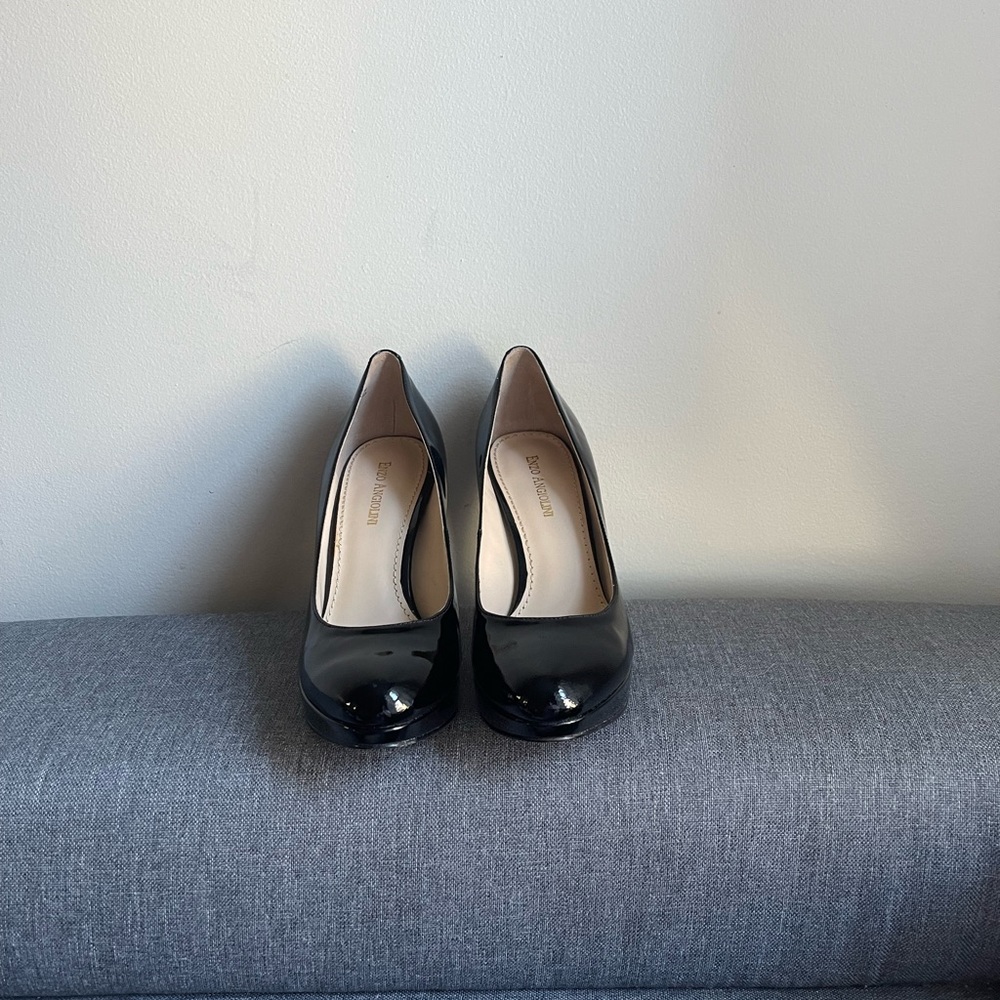 Enzo Angiolini, black leather platform pumps. Size 6.5